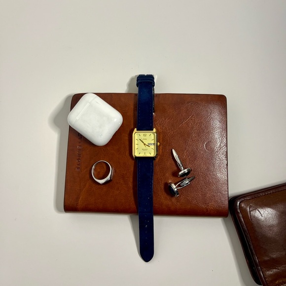 HMT watch. A classy must have. Suede blue strap. - Picture 4 of 5